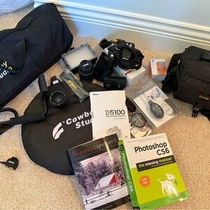 Nikon DSLR Camera Kit - Black